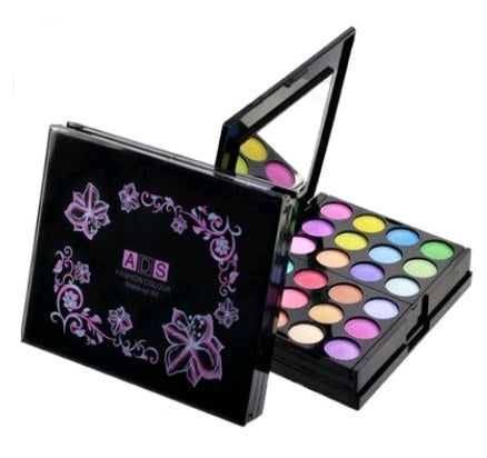 Make-up-Set für Damen, Komplettset, All-in-One-Geschenkset, Lidschattenpalette, natürliches, mattes Rouge, Bronzer, Concealer