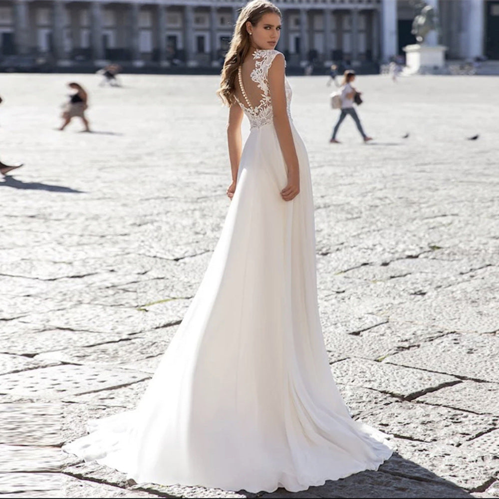 Chiffon-Brautkleid der Serie A mit V-Ausschnitt und langen Ärmeln