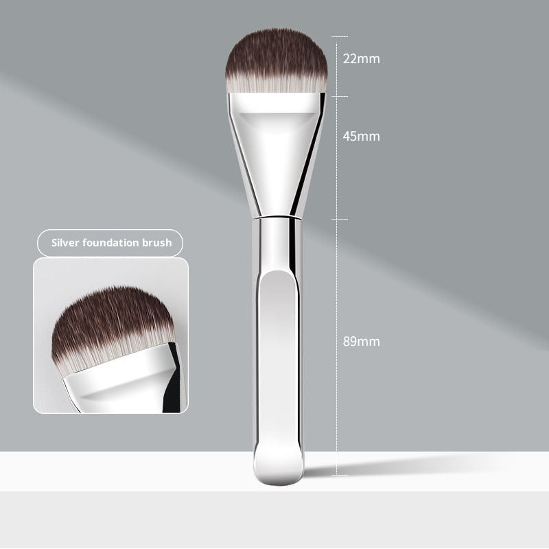 Zungenförmiger Foundation-Pinsel mit flachem Kopf für ultradünnes, nahtloses Make-up