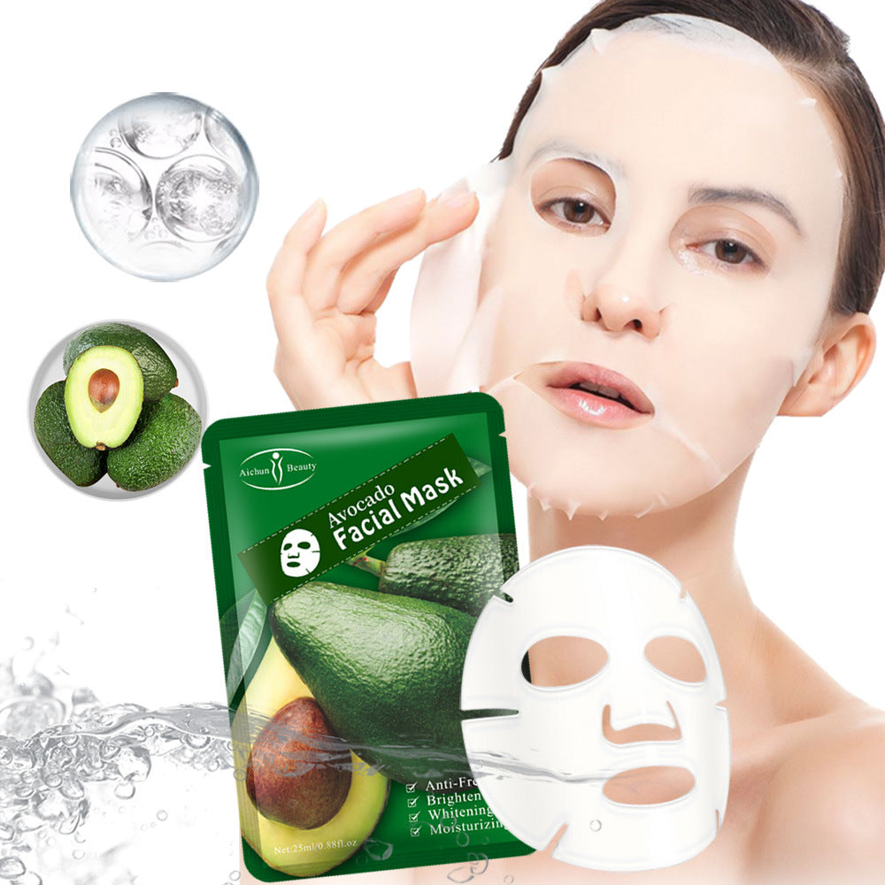 Feuchtigkeitsspendende Gesichtsmaske mit Sheabutter