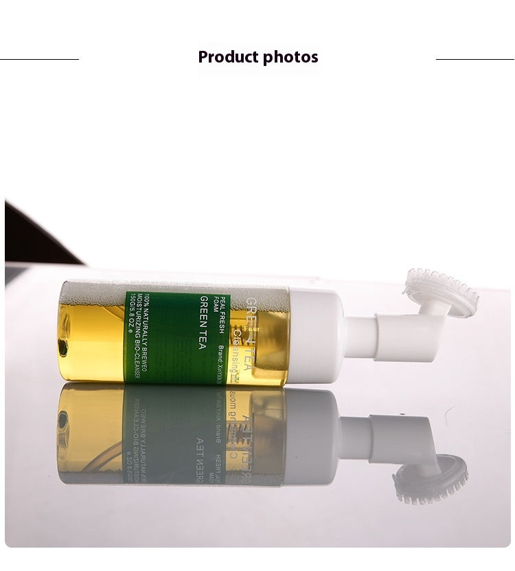 Reinigungsmousse mit Aminosäuren für sanftes Peeling