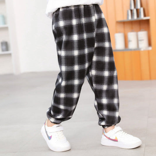 Dicke, warme Samthose für Kinder – modischer Trend – Freizeithose