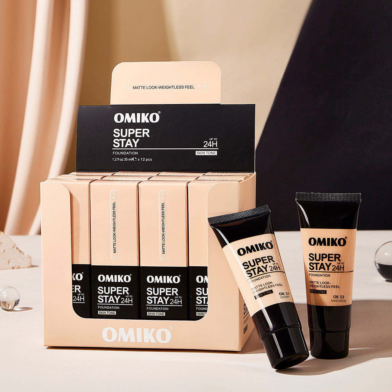 Wischfestes Make-up, flüssige Foundation, Concealer, pflegende Damenpflege