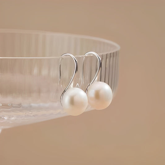 Silberne Perlenohrringe für Damen