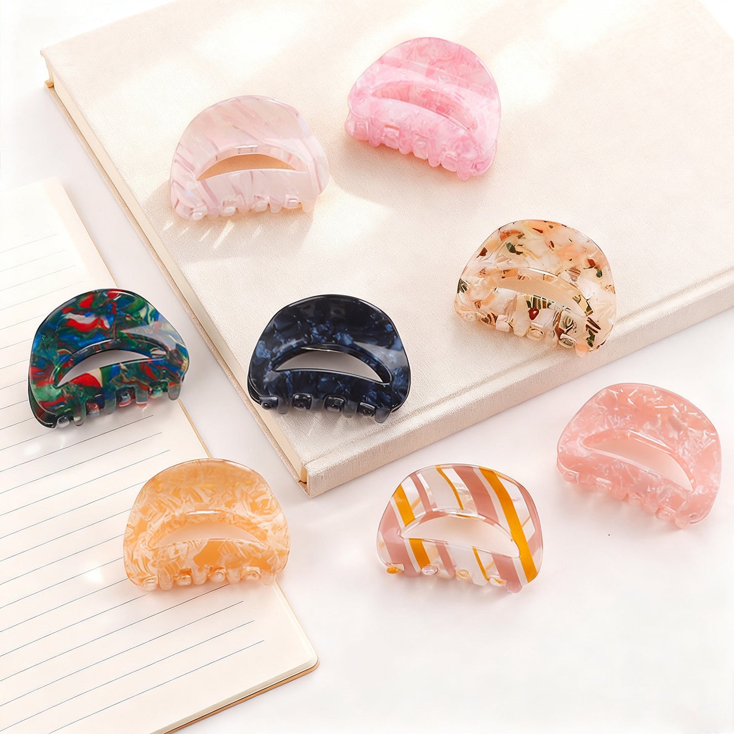 Retro-Haarspange mit Farbverlauf und Haifischmotiv