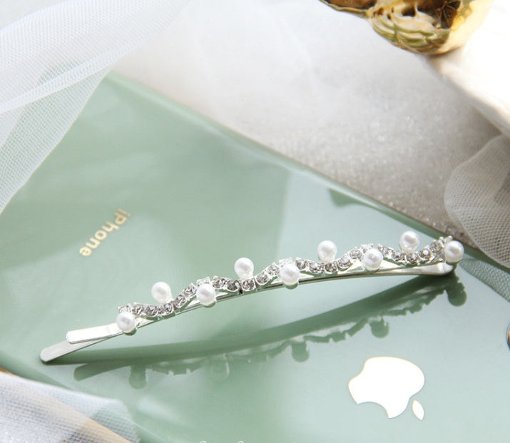 Pearl hair clip