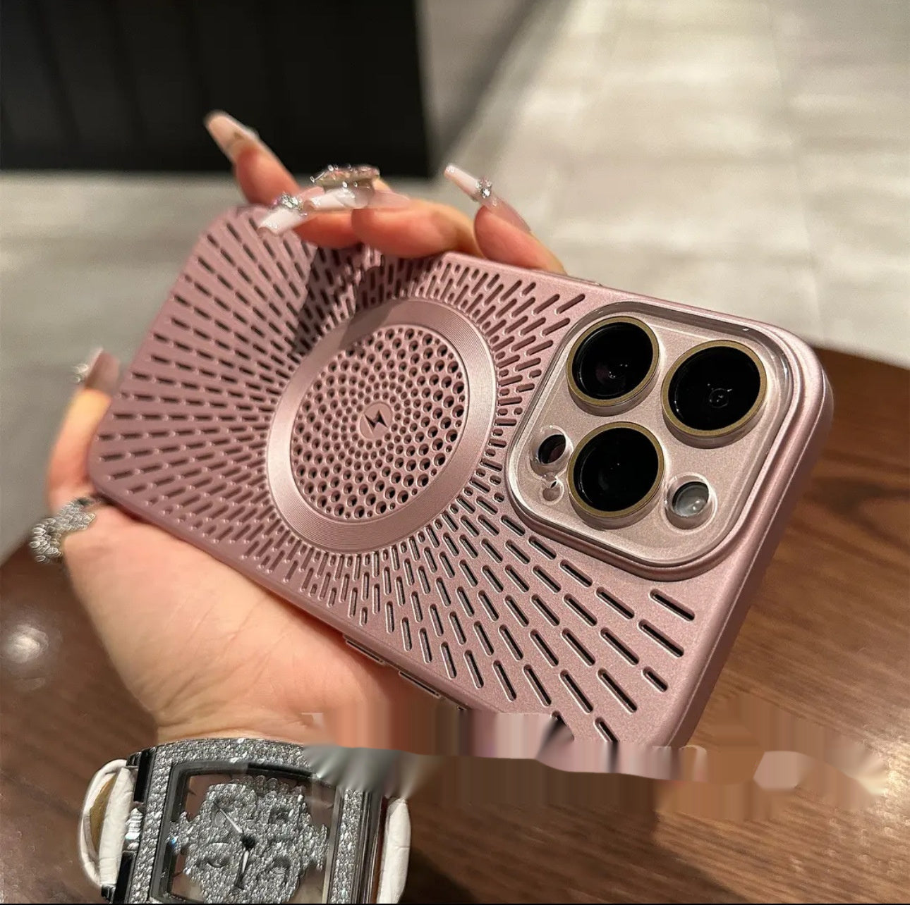 Ice-cool Heat Dissipation Breathable Lens Film Phone Case For The 17 Pro Max