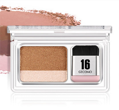 Zweifarbiger Lidschatten mit Farbverlauf, mattes Nude-Make-up in Erdtönen