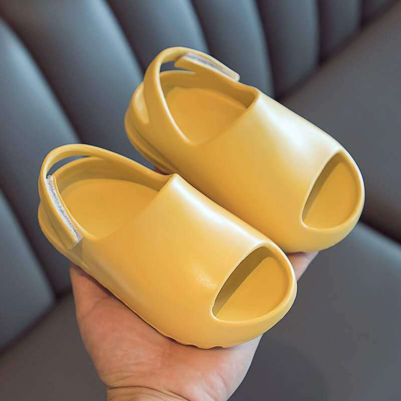 Coconut Shoes Sandalen und Hausschuhe für Damen und Herren mit dicken Sohlen, Absatz und modischen Sandalen