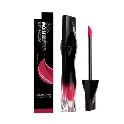 Mattes, feuchtigkeitsspendendes Lippenbalsam