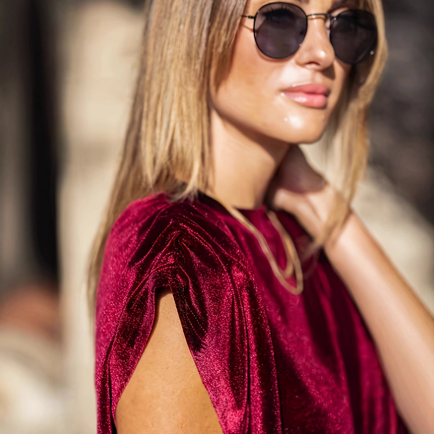 Neue Samttops für Damen aus Europa und den USA