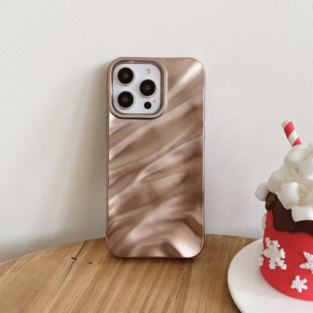 Stoßfeste, weiche, einfarbige Handyhülle mit Wellenmuster und Falten