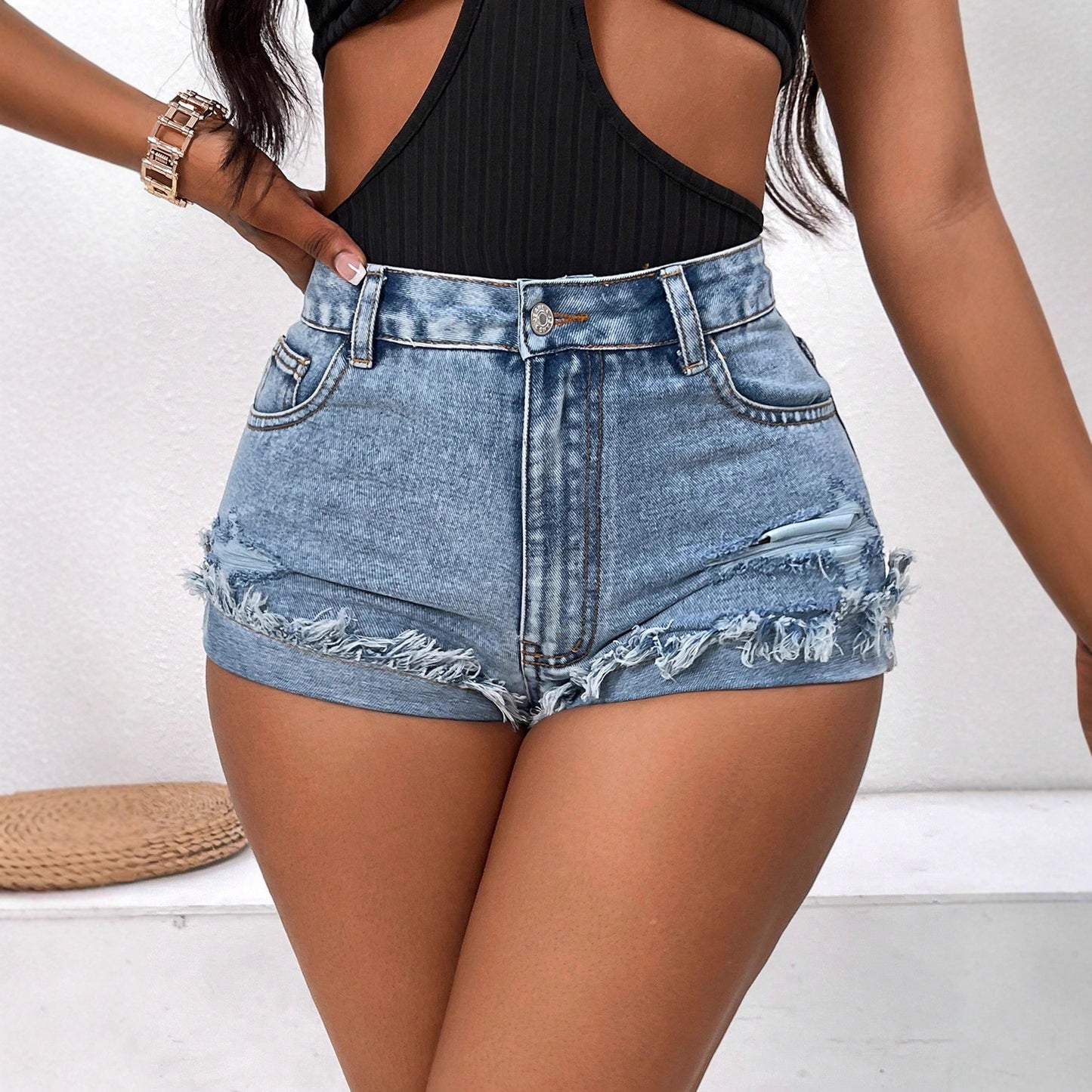 Sexy, lässige, figurschmeichelnde Denim-Shorts