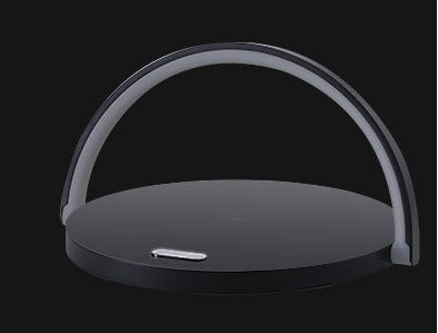 Tischleuchte mit schnellem Qi-Wireless-Ladegerät