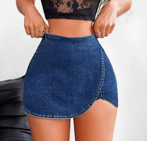 Schmal geschnittene Jeansrock-Shorts für Damen