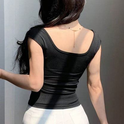 Oberbekleidung und Unterwäsche: Kurzes Oberteil mit Schleife