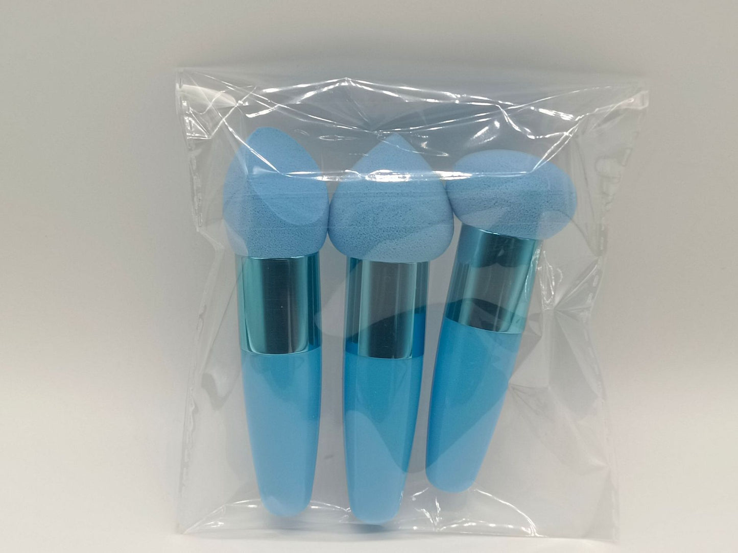 Three Brushes Set Sponge Beauty Blender Cushion Compact Wet And Dry Dual-use Beauty Blender Makeup Tools