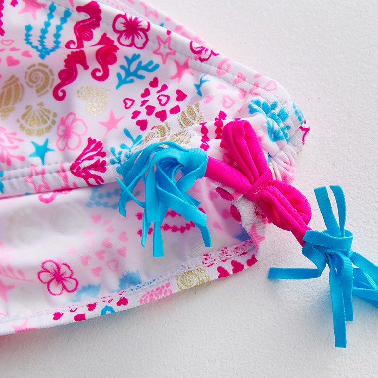 Zweiteiliger Badeanzug aus goldfolienbeschichtetem Nylon für ältere Kinder