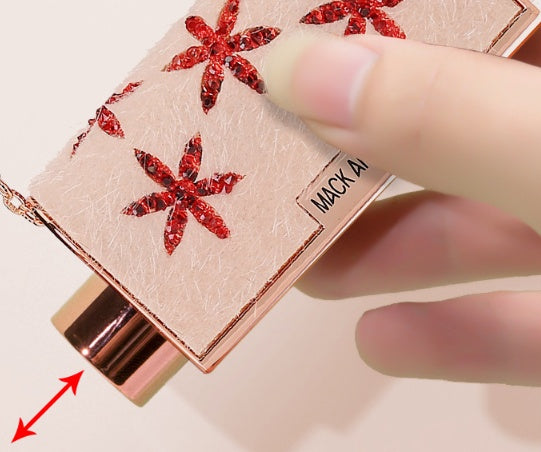 Little Fragrant Fur Chain Lippenstift