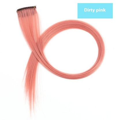 Buntes Haar, hängende Ohren, gefärbte Perücke, Haarverlängerung, farbige Streifen, angesagte Farben