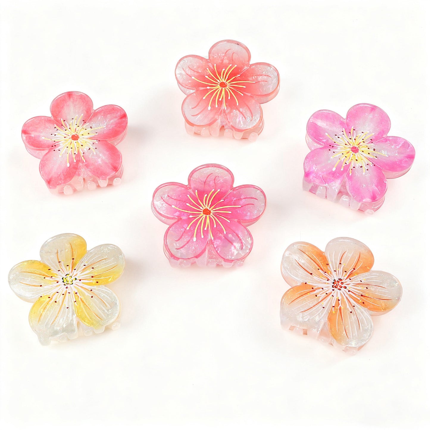 Süße Pflaumenblüten-Feenfrisur im floralen Hochsteckfrisur-Stil mit Haifisch-Haarspange – passend für alle Damen.