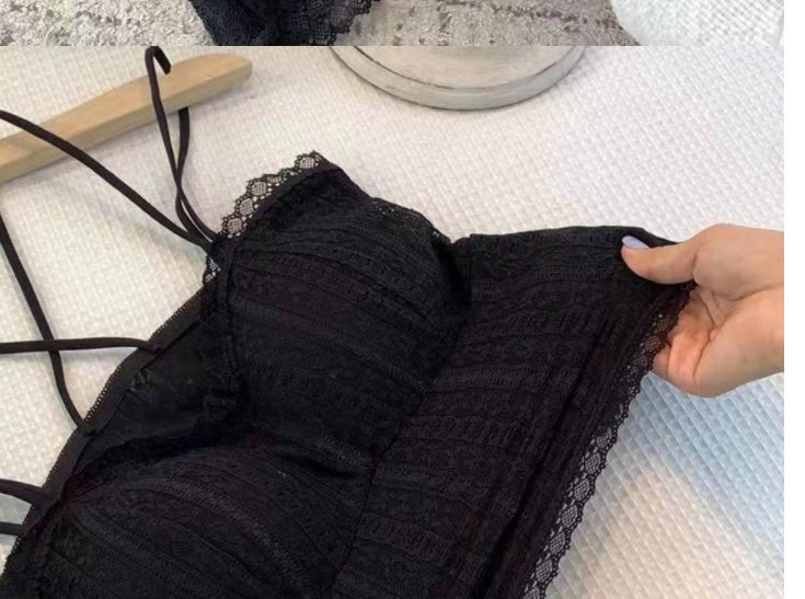 Tragen Sie Unterwäsche ohne Bügel mit BH-Einlagen und abriebfestem Höschen