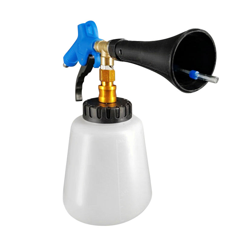 Werkzeuge zur Reinigung des Fahrzeuginnenraums