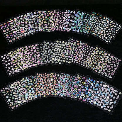 Frühlingsfrische Nagelsticker mit künstlichen Blumen im japanischen Stil – Dekorative Nagelsticker mit Liebesmotiv