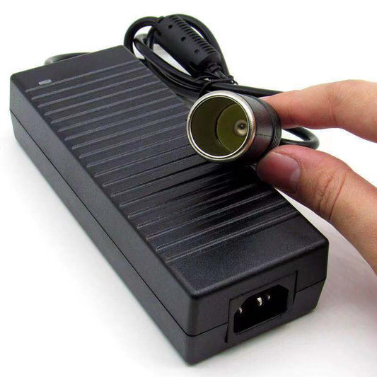 Autoelektrikgeräte an Haushaltsstrom