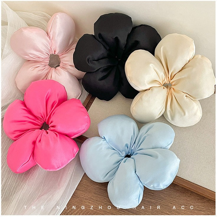 Schwammblumenkissen, Satin-Stirnband mit großem Darm