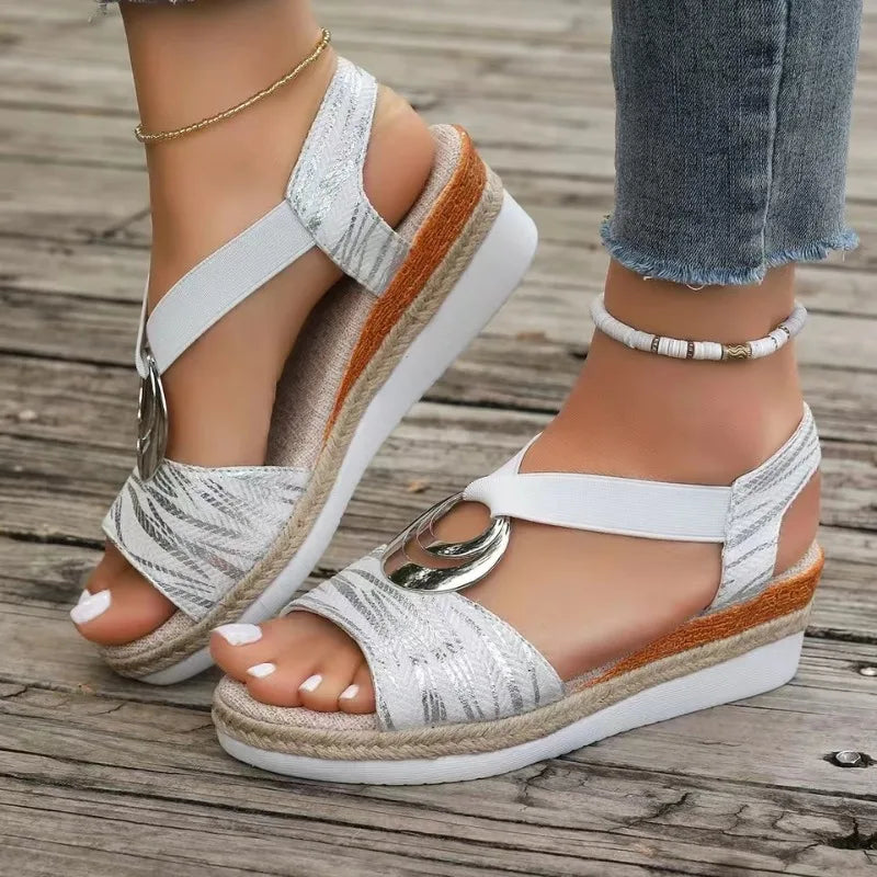 Neue Damen-Sommer-Sandalen mit Keilabsatz, leichter Sohle und offener Zehenpartie aus Hanfseil