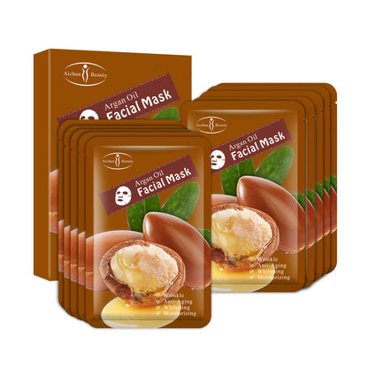 Feuchtigkeitsspendende und aufhellende Gesichtsmaske