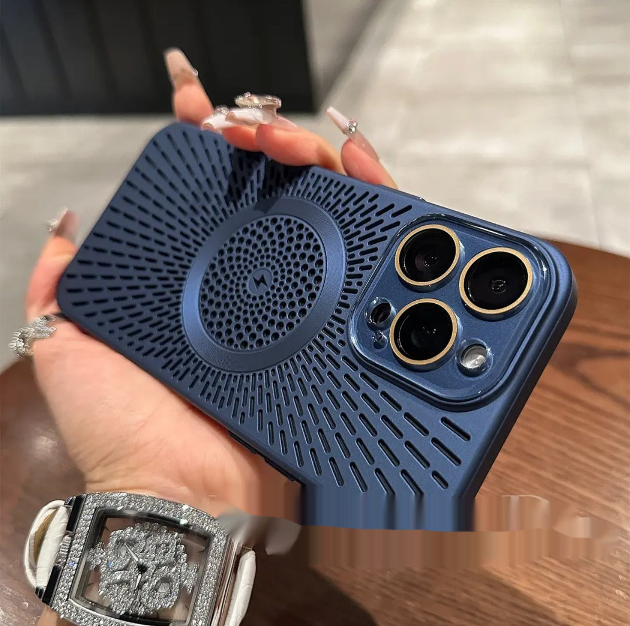 Ice-cool Heat Dissipation Breathable Lens Film Phone Case For The 17 Pro Max