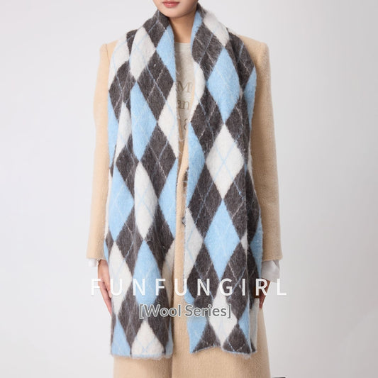 Retro-Schal mit Rautenmuster und Woll-Nackenwärmer