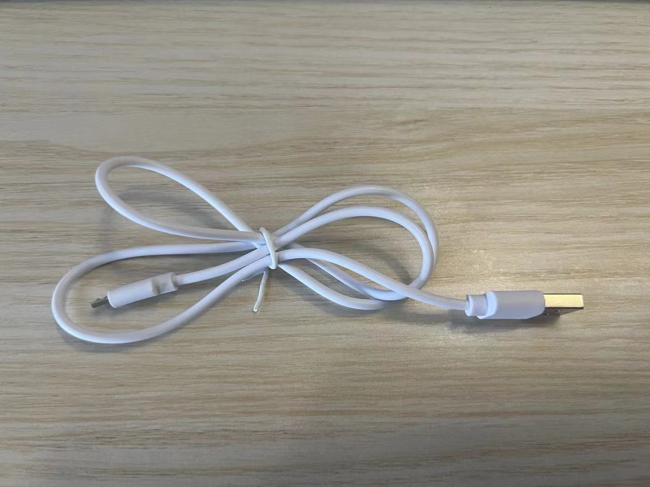 EMS-Thermo-Halsstraffungs- und -Lifting-Massagegerät, elektrischer Mikrostrom-Faltenentferner