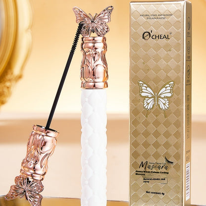 Wasserfeste, wischfeste Wimperntusche für extra Schwung