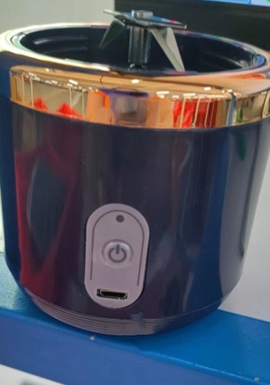 Tragbarer 6-Klingen-Standmixer, Mini-Entsafter, Becher-Extraktor, Smoothie-Maschine, USB-Ladefunktion, Fruchtpresse, Mixer, Küchenmaschine, Eiscrusher, tragbare Entsaftermaschine