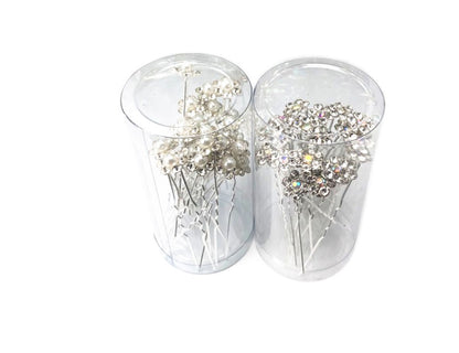 Perlenbesetzter, U-förmiger Dutt, Braut-Haarspange mit Strasssteinen und Blumen