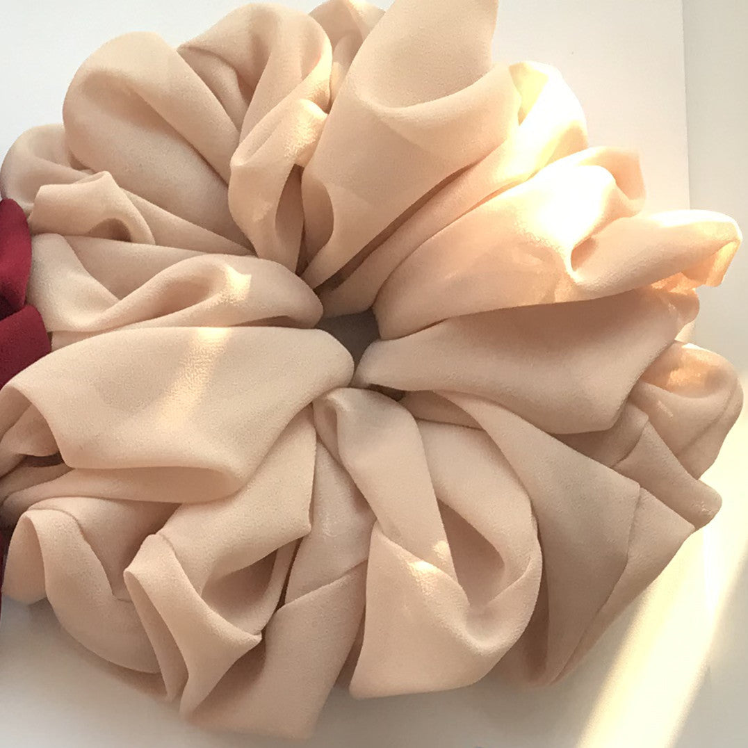 Großer Kopfstrauß aus Chiffon, Dickdarmring, Haarring