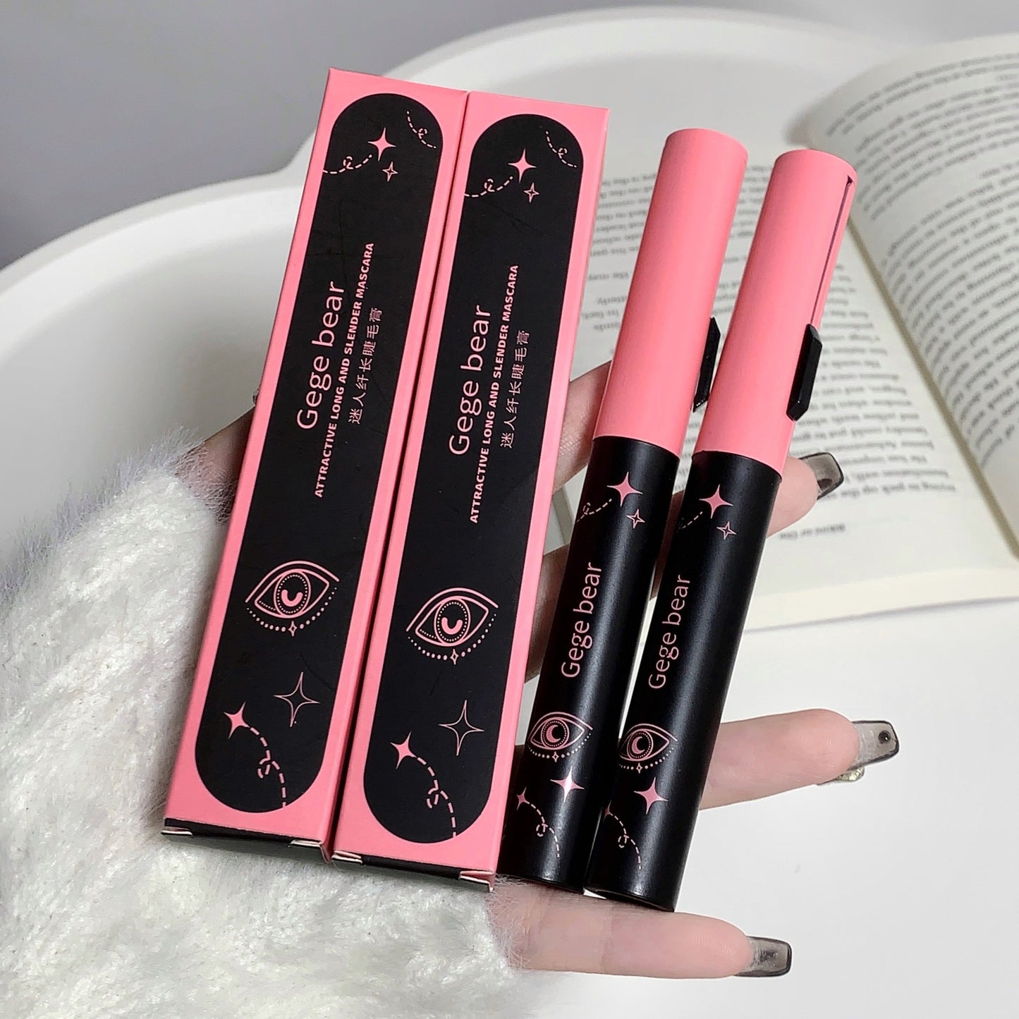 Gege Bear Charming Everlong Mascara mit kleinem Bürstenkopf