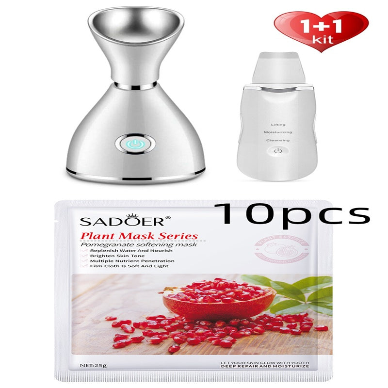 Einfache feuchtigkeitsspendende Gesichtsmaske mit Pflanzen und Früchten