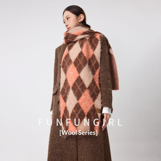 Retro-Schal mit Rautenmuster und Woll-Nackenwärmer