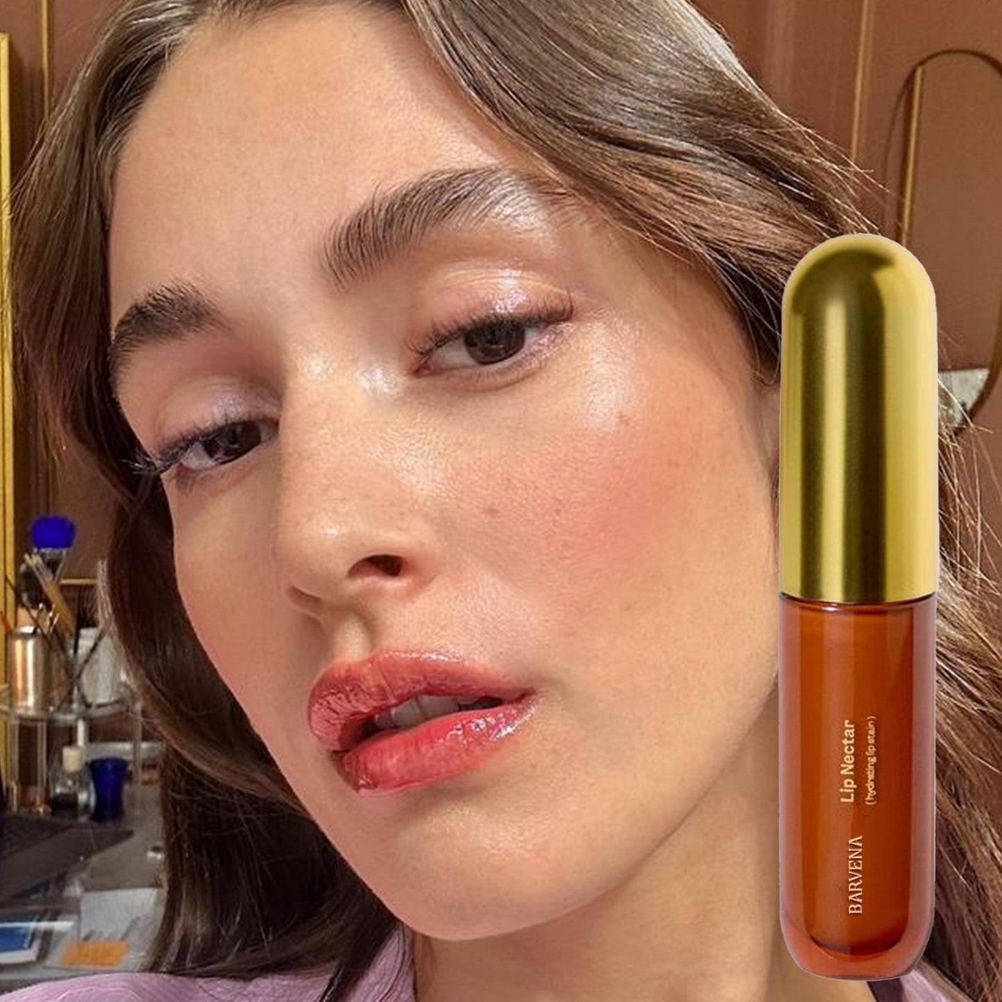 Feuchtigkeitsspendender, perlmuttartiger Spiegelglanz, langanhaltend, nicht klebend