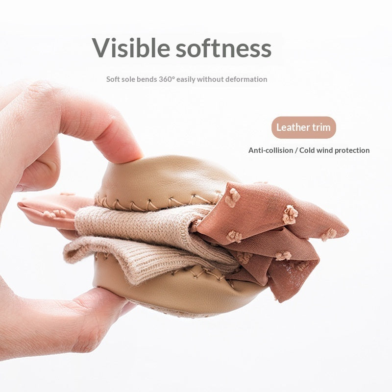 Babyschuhe und Socken, rutschfeste Lauflernsocken mit Ledersohle und Schleifenverzierungen