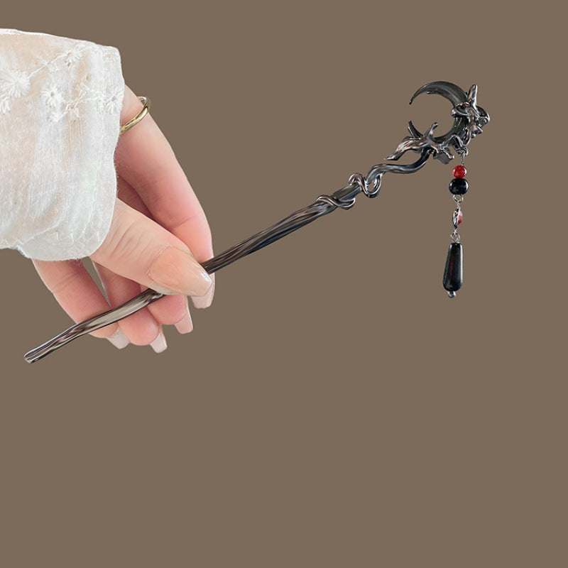 Ancient Style Dangling Ornament Tassel Moon Hairpin