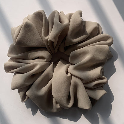 Großer Kopfstrauß aus Chiffon, Dickdarmring, Haarring