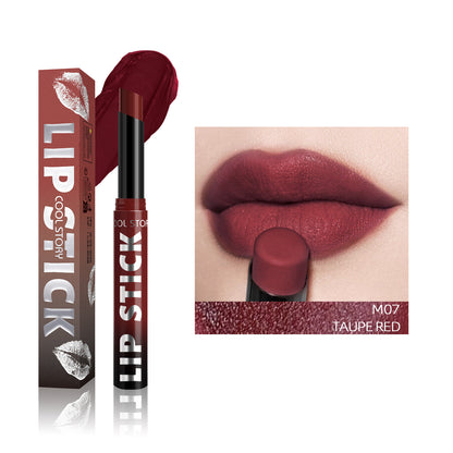 Lippenstift-Stick mit Doppelfunktion, leichter Glanz