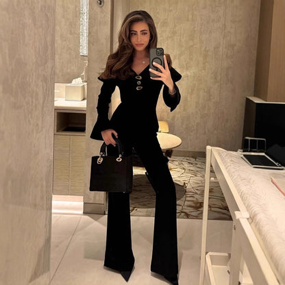 Black V-neck Waist-cropped Top And Pants Two-piece Set For Women