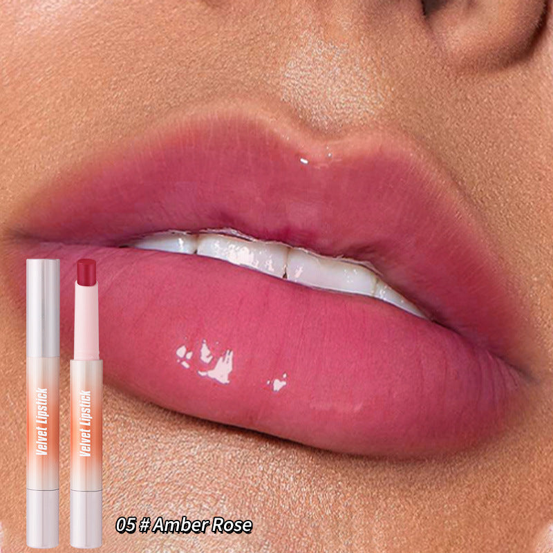 Velvet Air Lippenstift mit mattem Finish – keine Flecken auf Tassen