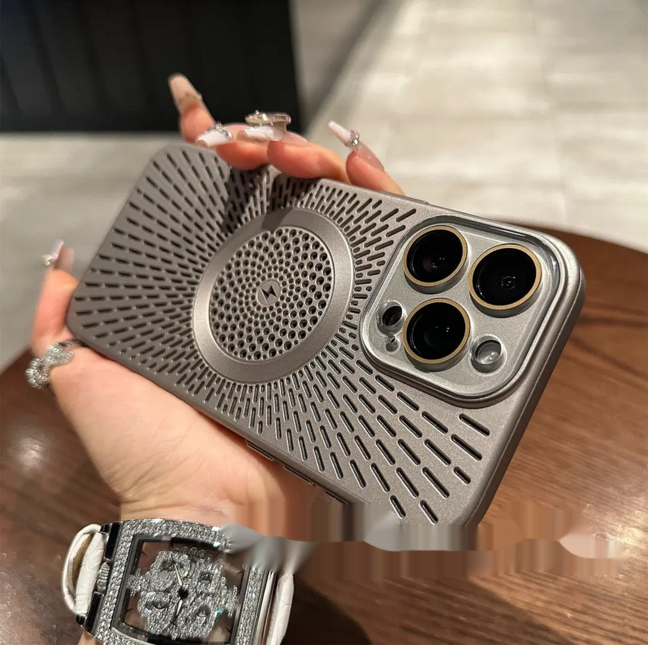 Ice-cool Heat Dissipation Breathable Lens Film Phone Case For The 17 Pro Max